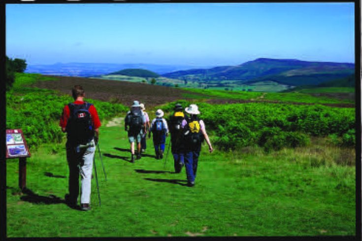 FOB_Walk01_TW_MY06
