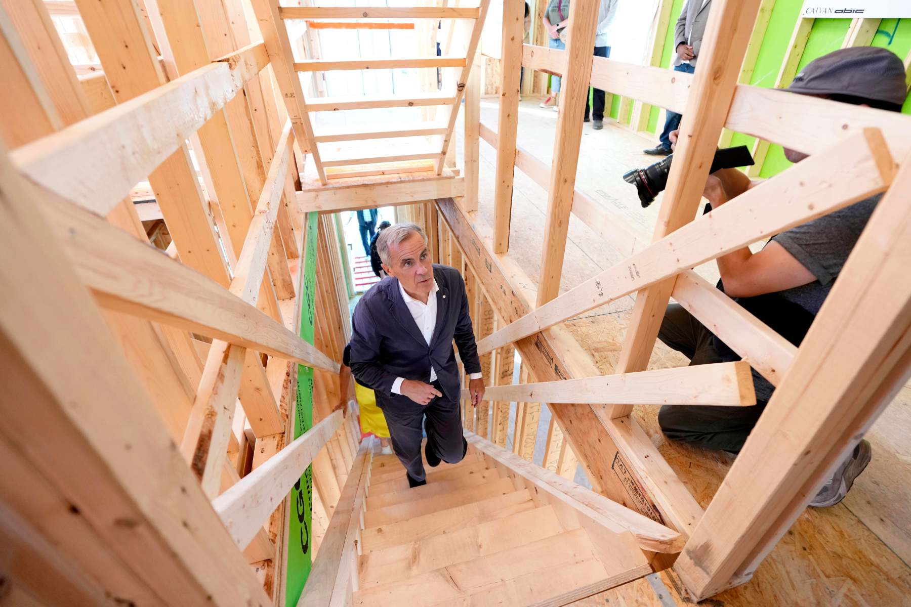 Only Half the Country Thinks Carney's "Nation-Building Projects" Are a Good Idea | The Walrus