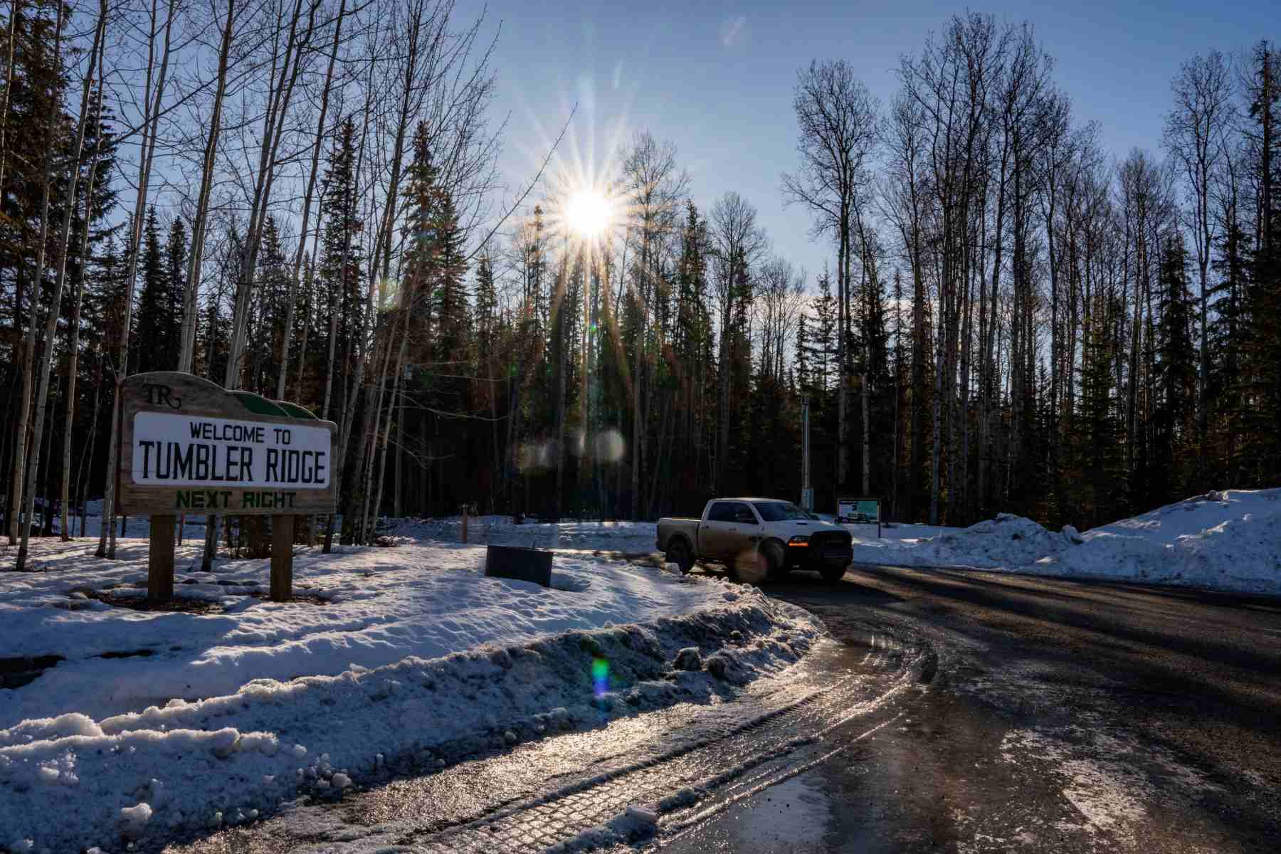 I Saw the Best and Worst of Humanity in Tumbler Ridge | The Walrus