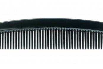 Plastic comb