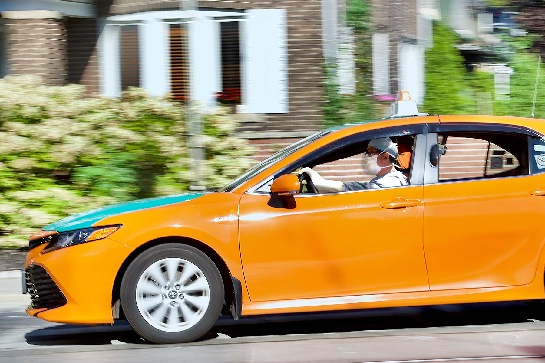 Canada Is Wasting the Talent of Immigrants It Invites Here – Just Ask Your Uber Driver